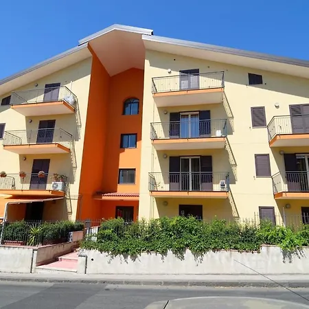 Appartamento Tra Il Fuoco Dell'etna E Taormina