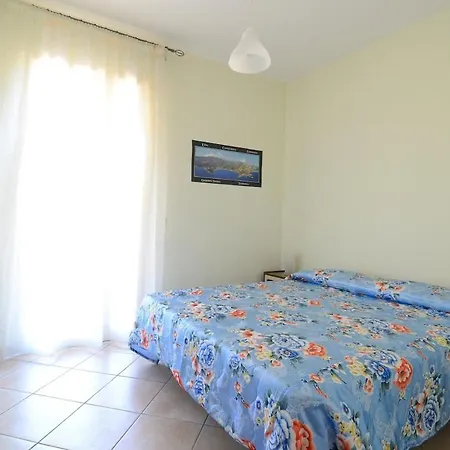 Tra Il Fuoco Dell'etna E Taormina